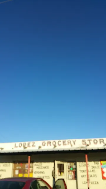 Lopez Grocery