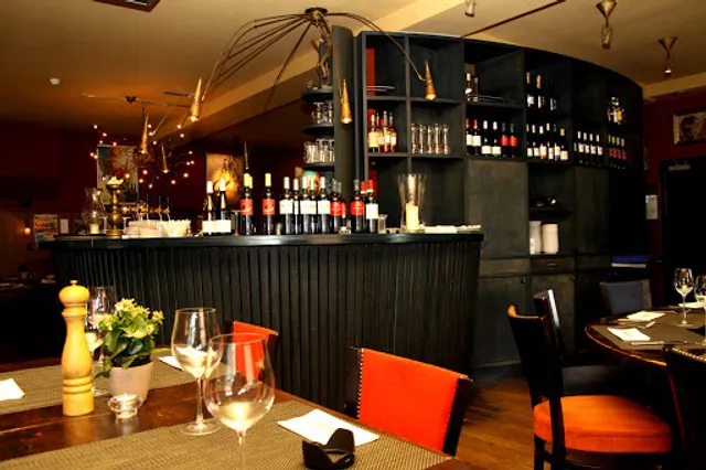 Hotel Restaurant Brasserie Kanne & Kruike