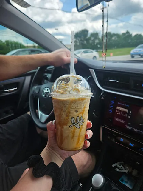 Heine Brothers Coffee - Fern Creek