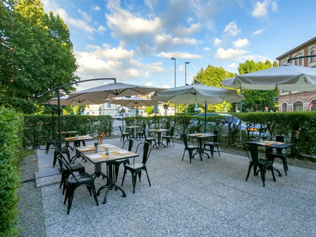 Ricci Pizza & Drinks