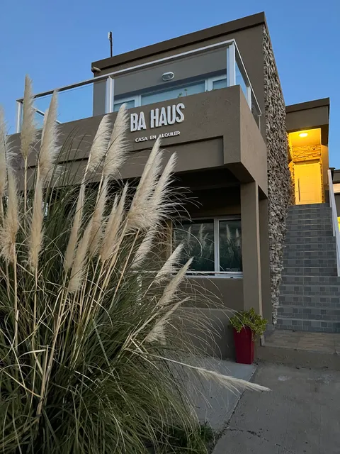 BA HAUS
