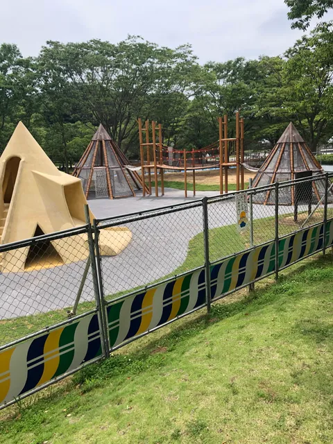 Outdoor Center of Forest and Park for the 21st Century