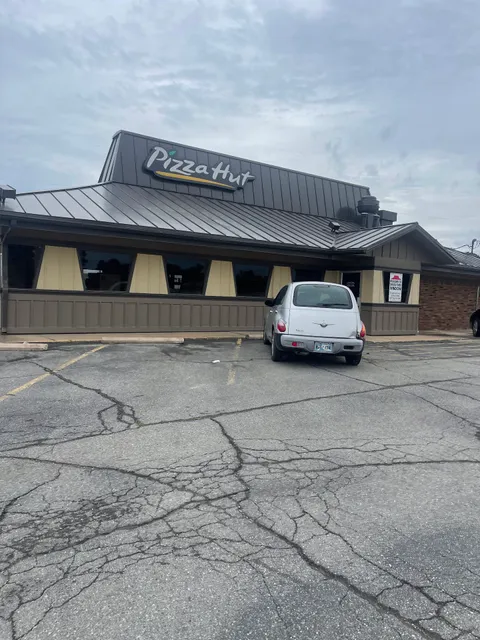 Pizza Hut