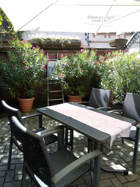 Weinstube "Zum Kirchhölzel"