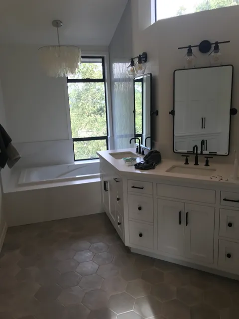 AMERICAN MADE BUILDING, inc.