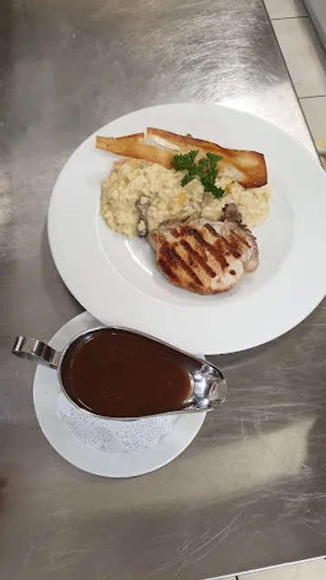 Restaurant Return Rosa