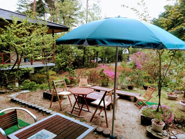 カフェ・ジャルダン