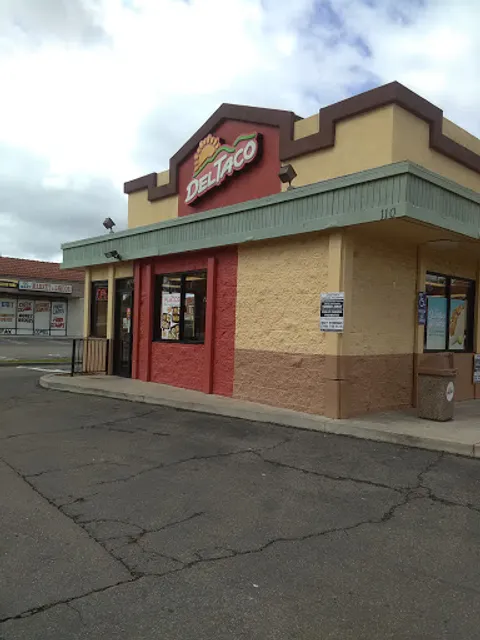 Del Taco