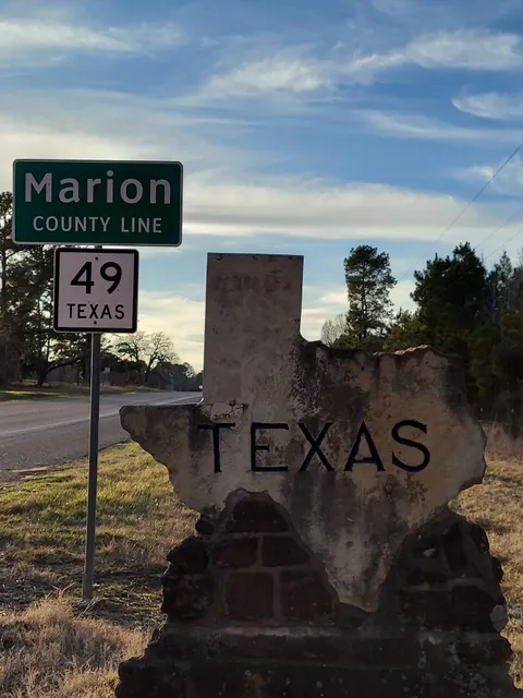 Texas State Line Monument