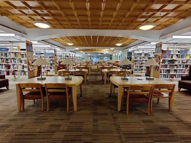 San Carlos Library