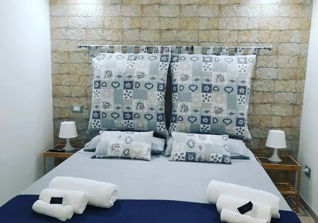 O Paisi - CIN IT089002C2LF6NMRBU