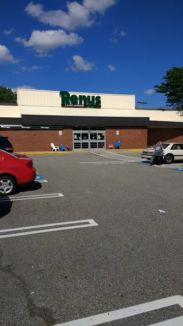 Renys Department Store