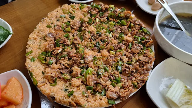 강릉엄지네꼬막집 상암점