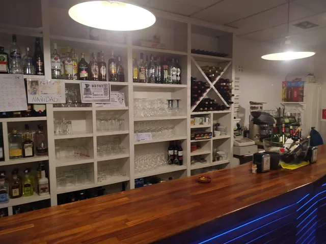 "Bar Ezquerra"