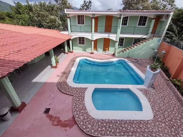 Hostal La Majada,la vida es bella