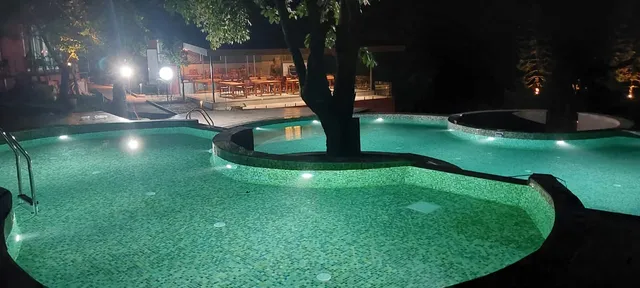 Citrus Prime Hill Queen Resort