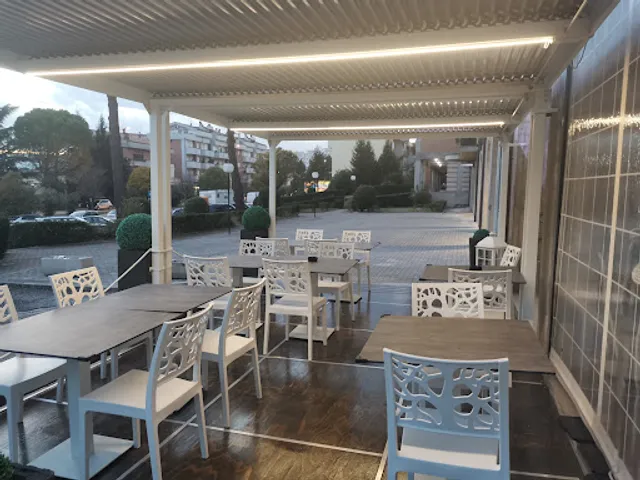 Fashion Mitho’s Cafè & Restaurant