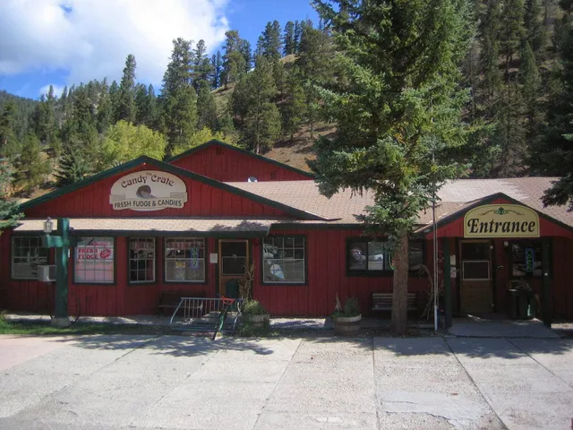 The Candy Crate and Candy Mountain Fudge