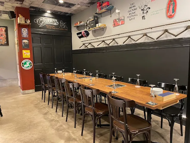 spicy motel 欧風カレー＆ステーキ肉バル