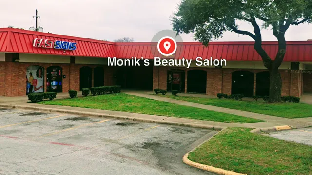 Monik's Beauty Salon
