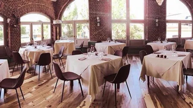 Ristorante "Come in Famiglia" - "Circolo della Musica" ex "Maison Musique Area"