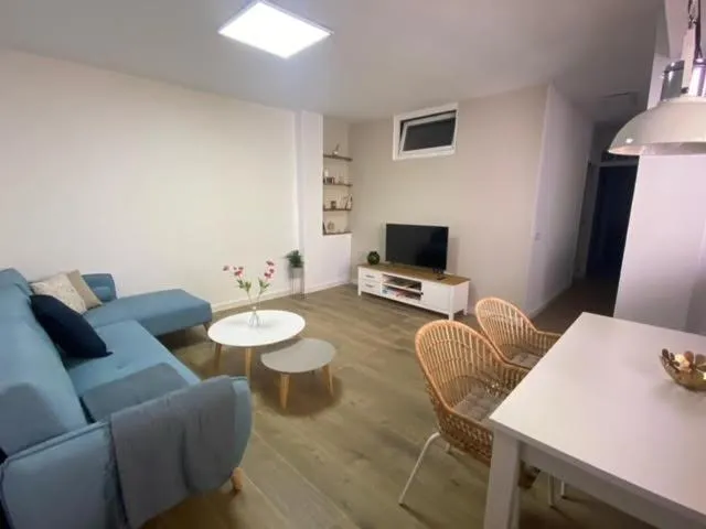 El Mercado Apartment