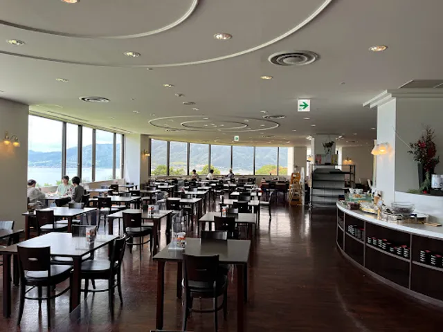 レストラン四季