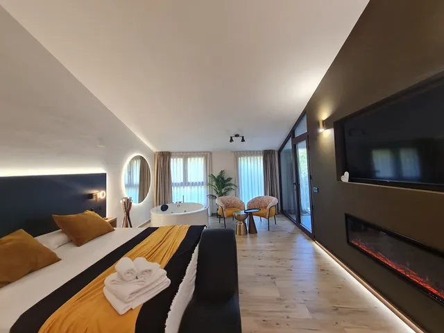 Apartamentos Spa Puente Romano