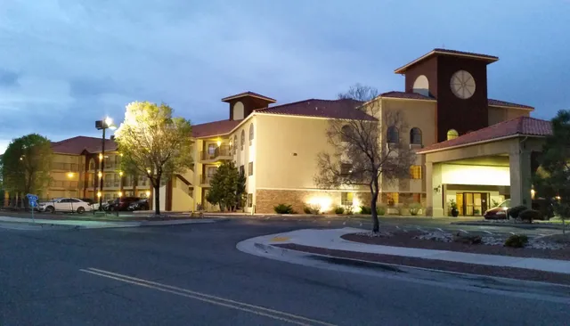 Quality Inn & Suites Albuquerque West