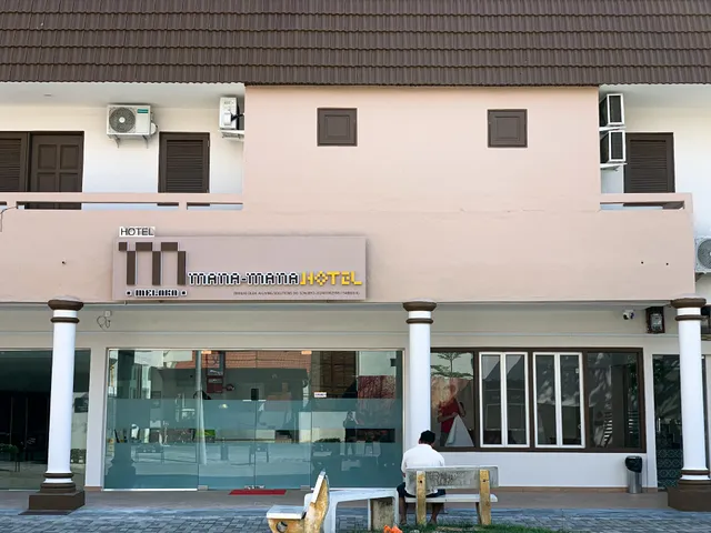 mana mana hotel • Melaka •