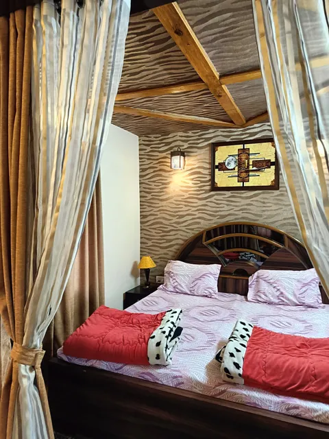 Shri Rudra Home Stay