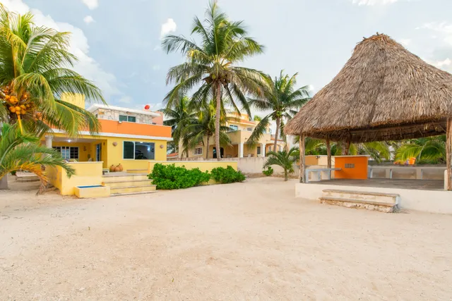 CASA DE PLAYA AGUA AZUL