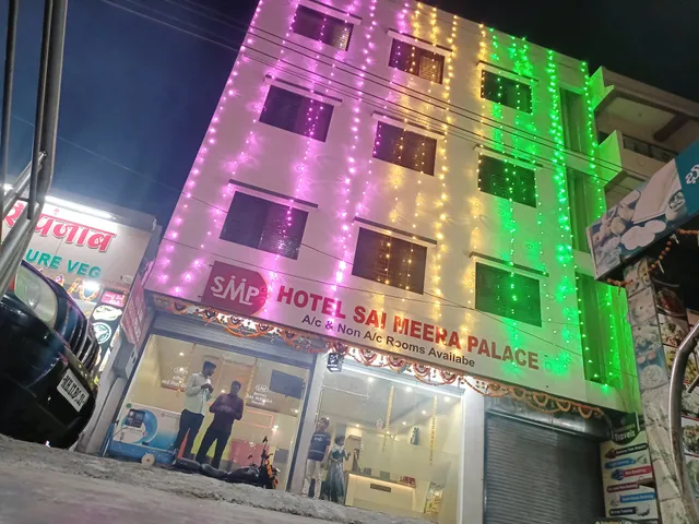 HOTEL SAI MEERA PALACE,SHIRDI