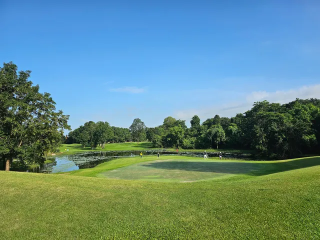 Hillside Country Home Golf & Resort