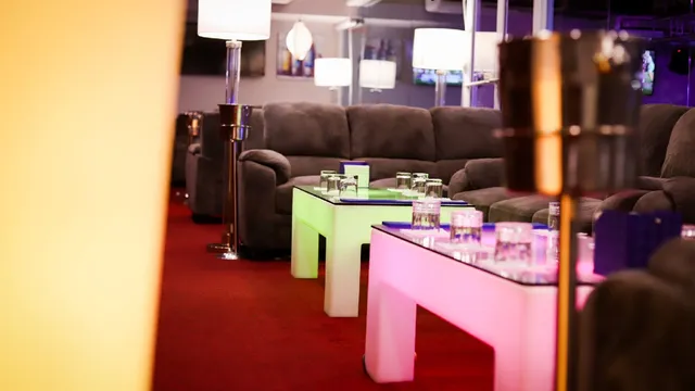 Mambo's Bar & Lounge