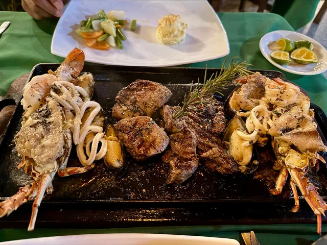 Restaurante Mar y Tierra Steakhouse