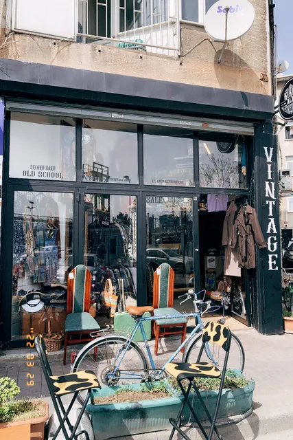 Kırık Altı Vintage