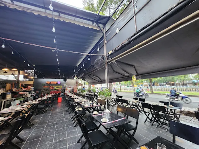 5ku Station Hoang Sa