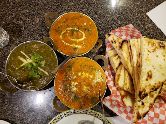 King Tandoori Shoppers World