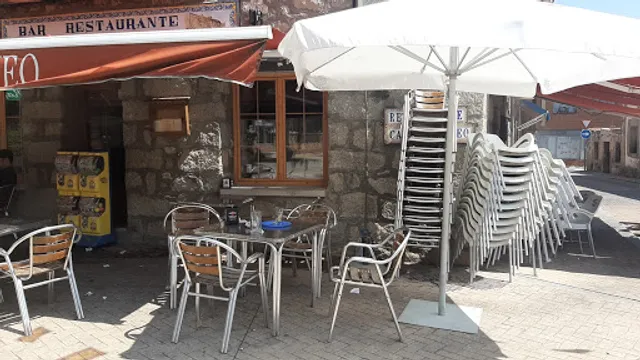 BAR RESTAURANTE CASA MELANEO.