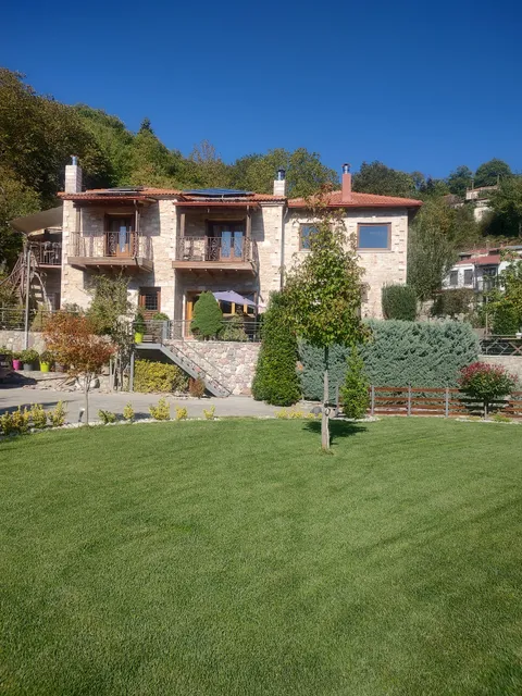 Petrino Rodo Guesthouse