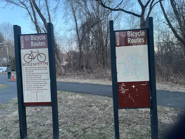 Blackstone River Bikeway Parking