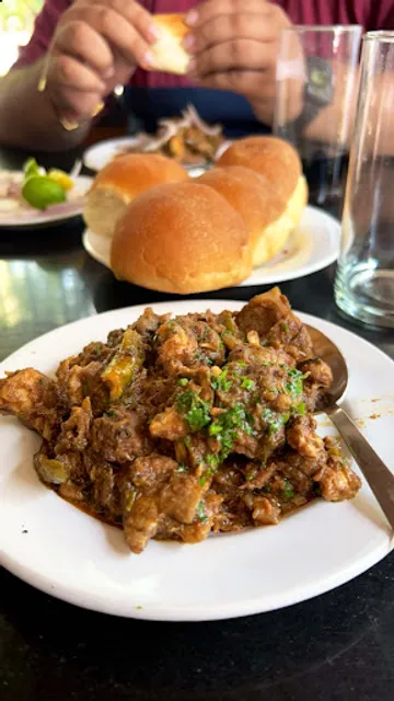 Mahesh Bar And Restaurant