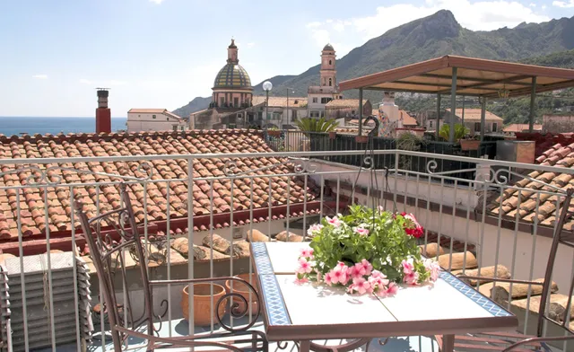 Elisa Bed and Breakfast - Holiday