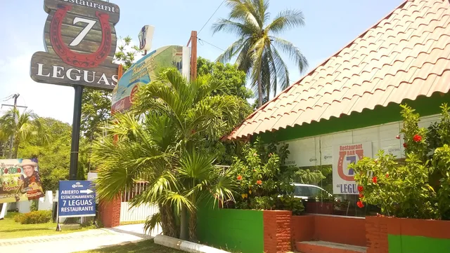 Restaurante 7 Leguas Diamante