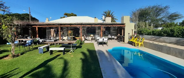 Affi Plaas Country Bed & Breakfast