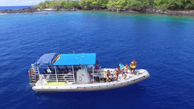 Captain Cook Cruises