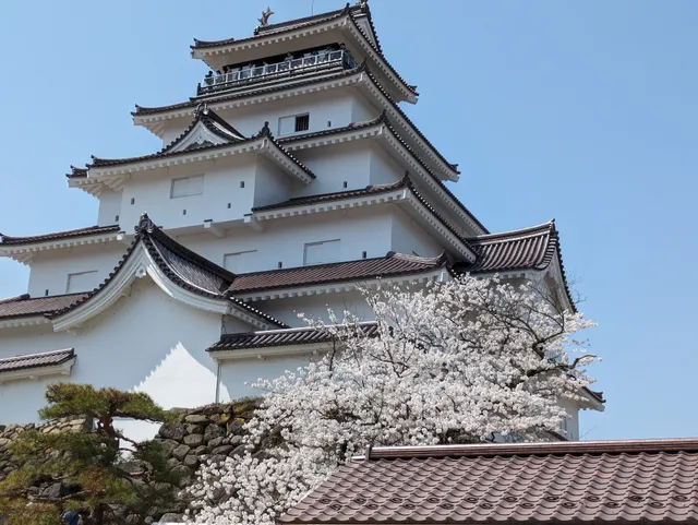 Tsuruga Castle City Park