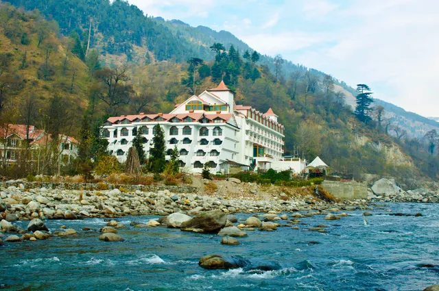 Mastiff Grand Manali Resort