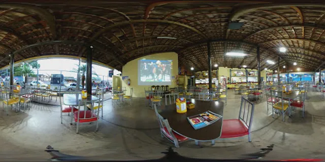 Mega Burguer Sanduiches